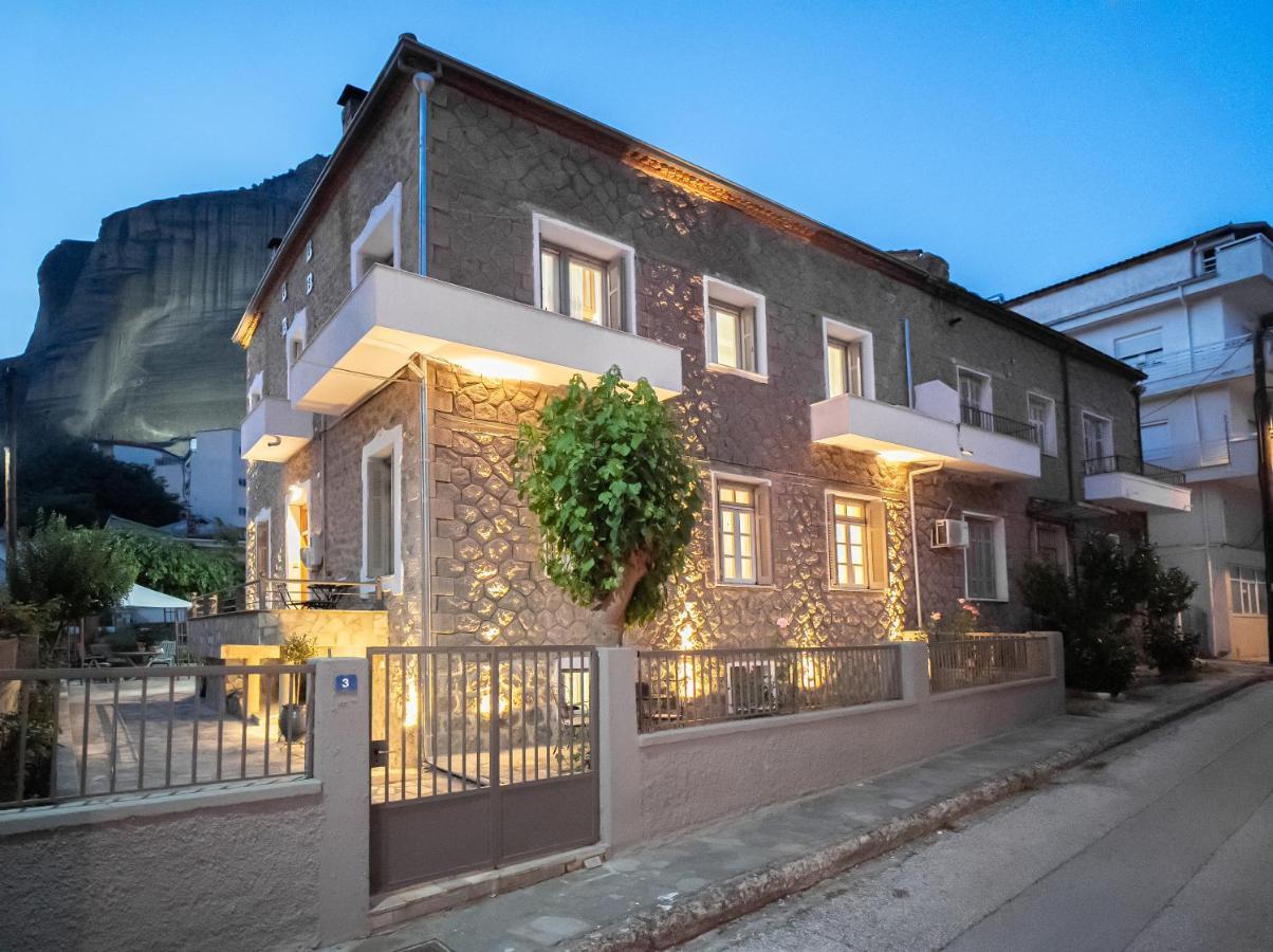 The Rock Guesthouse Калампака Экстерьер фото