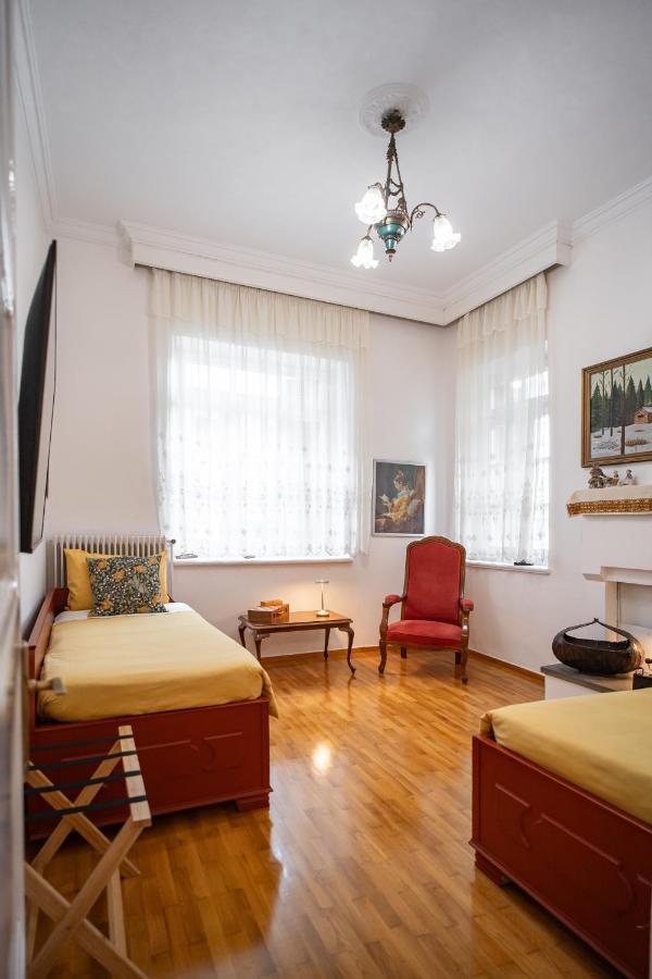 The Rock Guesthouse Калампака Экстерьер фото