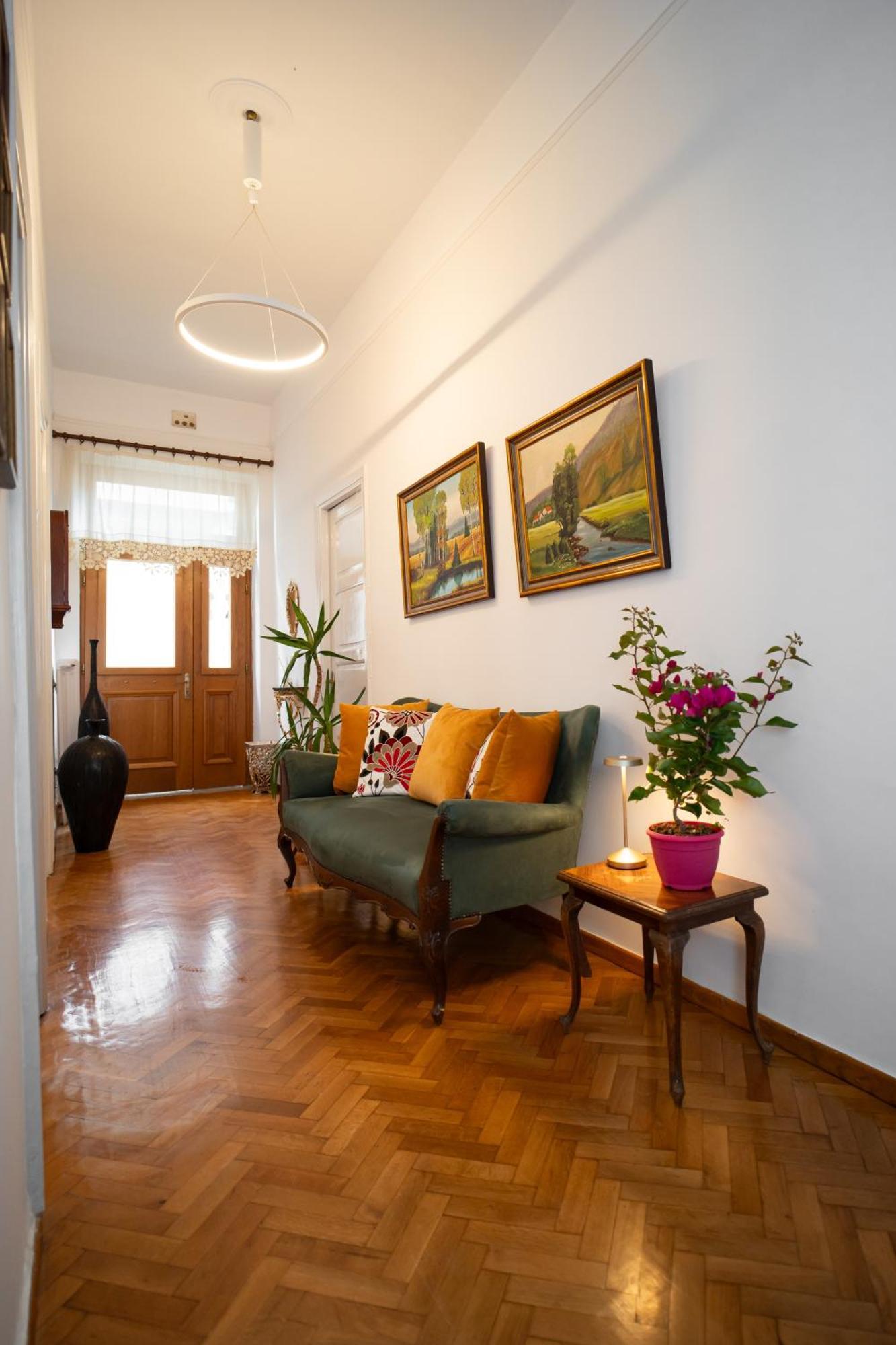 The Rock Guesthouse Калампака Экстерьер фото